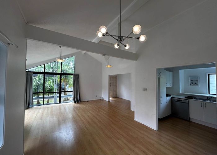  at 35 Grand Drive, Remuera, Auckland City, Auckland