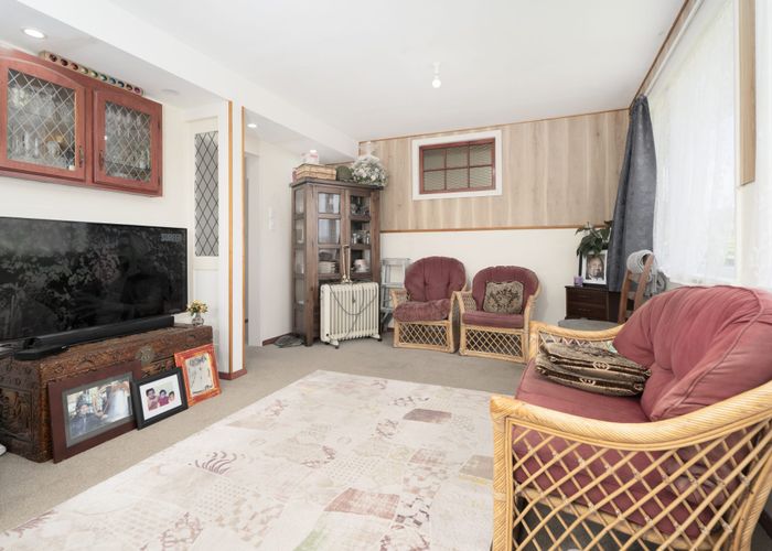  at 16 Waihora Crescent, Waitangirua, Porirua