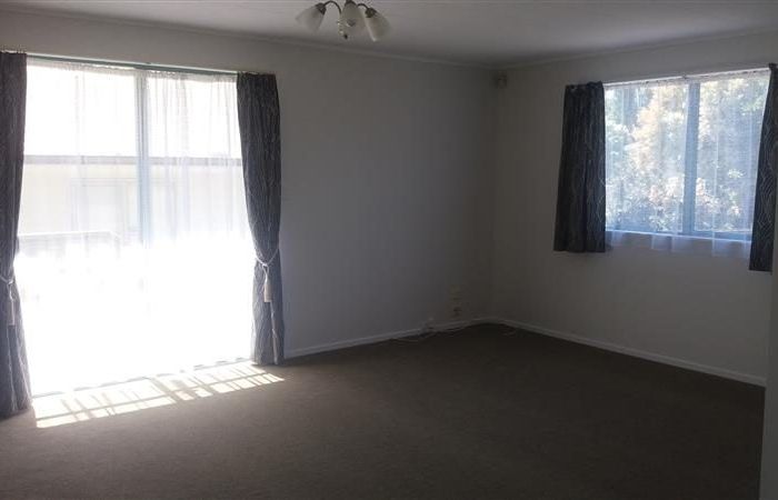  at 19 Taranui Place, Henderson, Waitakere City, Auckland