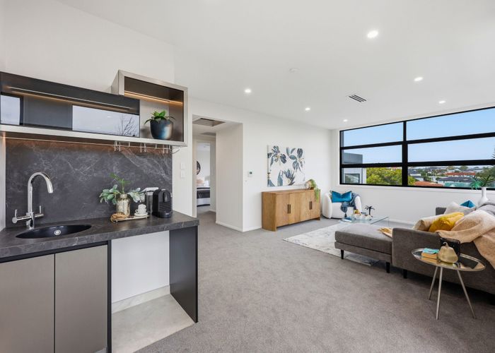  at 23B Sorrel Crescent, Bucklands Beach, Manukau City, Auckland