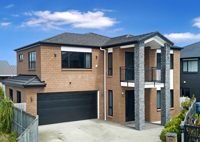  at 15 Kawa Drive, Flat Bush, Auckland