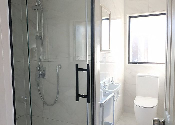  at 2/25 Golfland Drive, Golflands, Manukau City, Auckland