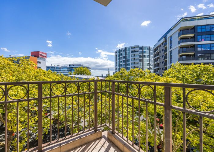  at 4C/100 Greys Avenue, City Centre, Auckland City, Auckland