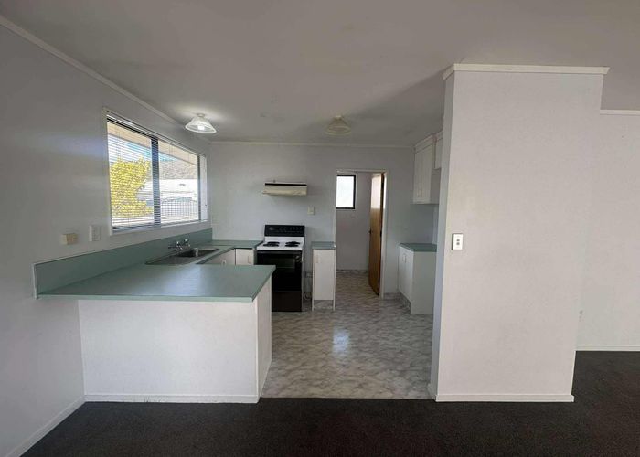  at 5/8 Hewer Cresent, Naenae, Lower Hutt, Wellington