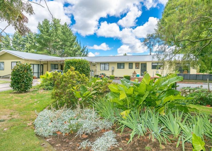  at 202 Pickering Road, Cambridge