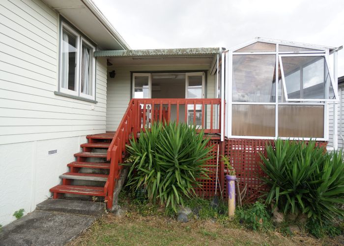  at 13B Maybelle Place, Kelston, Auckland