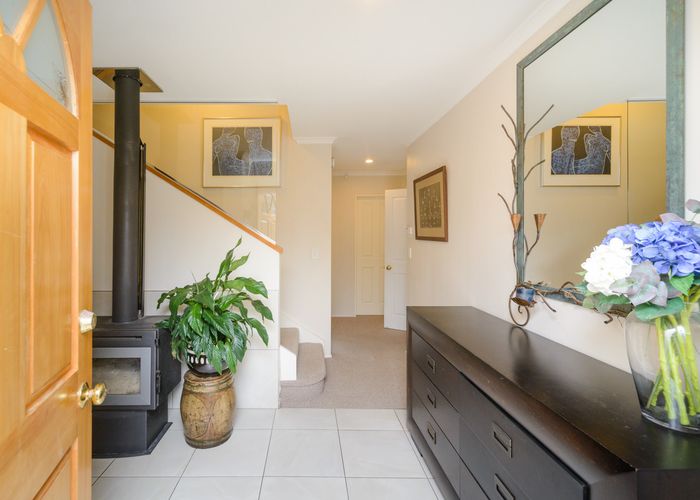  at 135 Summerhill Drive, Fitzherbert, Palmerston North