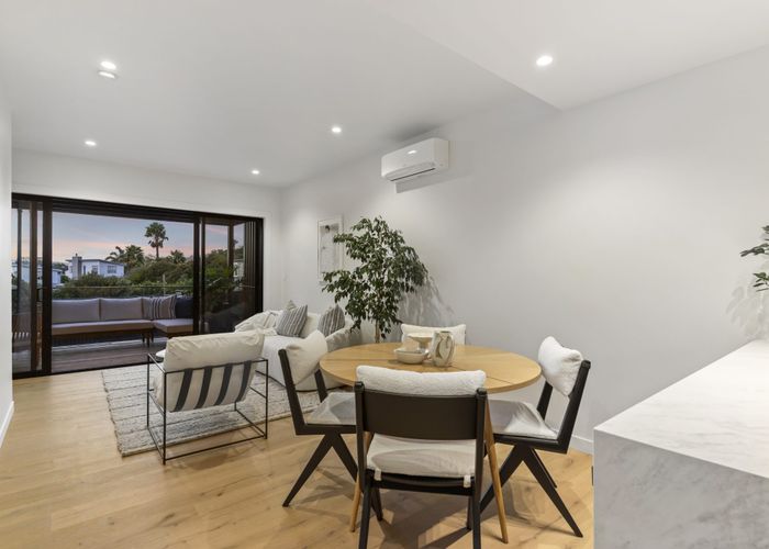  at 11 Western Springs Road, Morningside, Western Springs