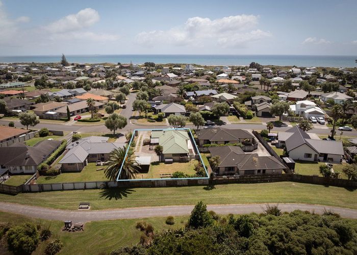  at 27 Corinth Grove, Papamoa Beach, Tauranga, Bay Of Plenty