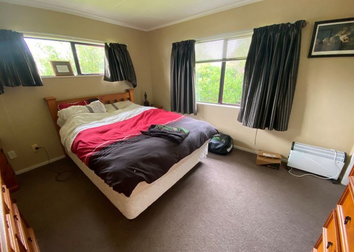  at 2 Rata Street, Tokomaru