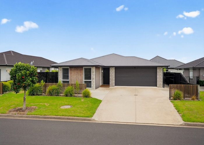  at 12 Te Kio Crescent, Papamoa, Tauranga, Bay Of Plenty