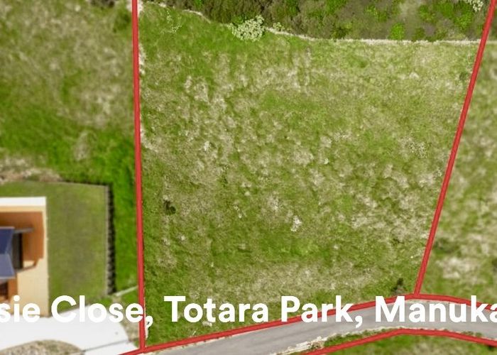  at 4 Cassie Close, Totara Park, Manukau City, Auckland