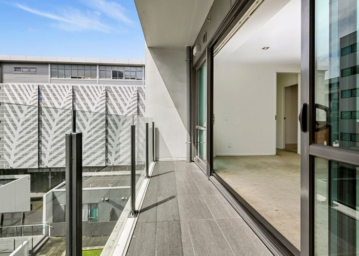  at 515/4 Dockside Lane, Auckland Central, Auckland