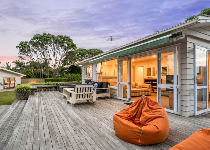  at 2 Garfield Road, Helensville, Rodney, Auckland