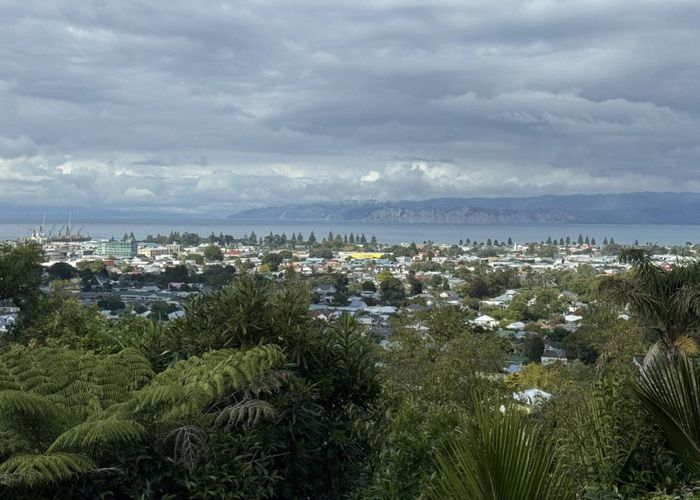  at 30 Hill Road, Whataupoko, Gisborne