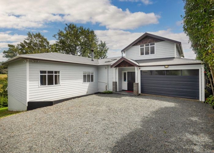  at 39 Saltaire Street, Avondale, Auckland City, Auckland