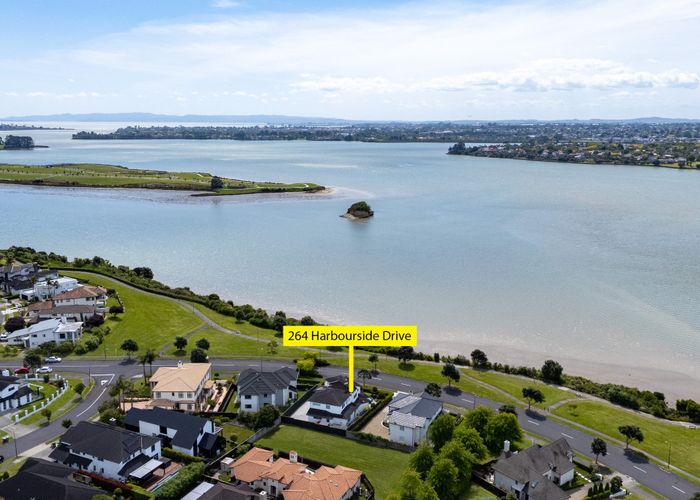  at 264 Harbourside Drive, Karaka, Papakura