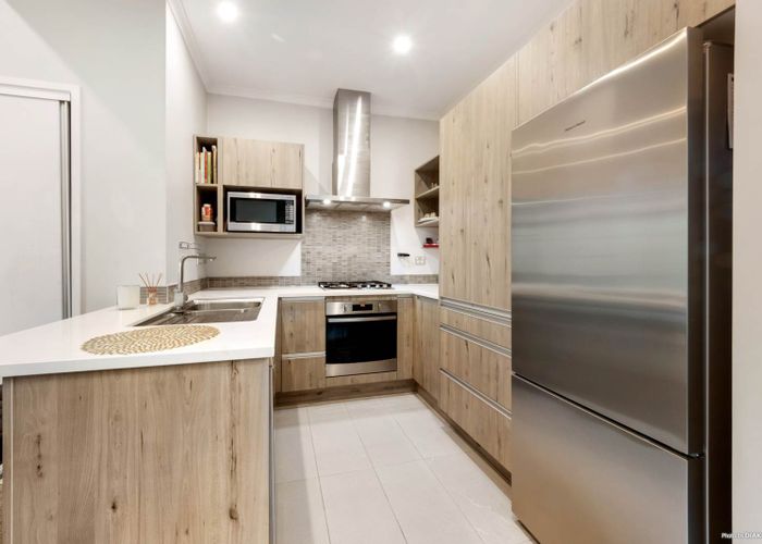  at 95 Hobsonville Road, West Harbour, Auckland