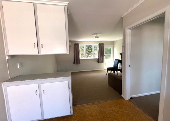  at 2/43 Spring Street, Onehunga, Auckland City, Auckland