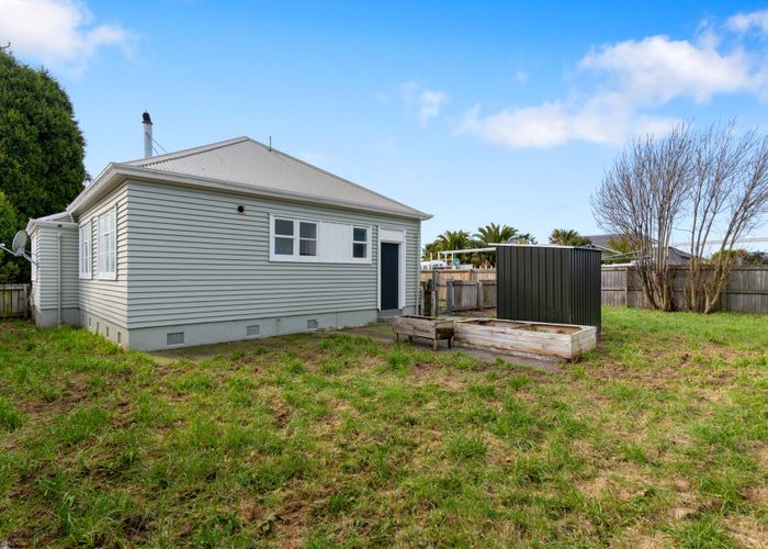  at 16 Garvins Road, Hornby, Christchurch City, Canterbury