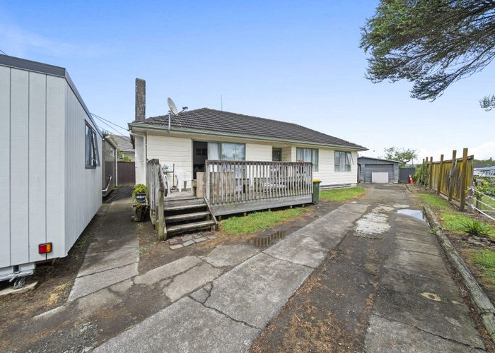  at 3 Clarkson Crescent, Otara, Manukau City, Auckland