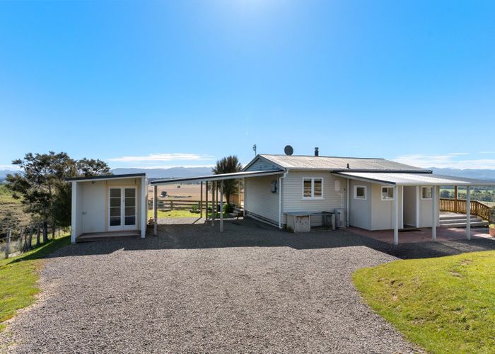  at 422A Ahiaruhe Road, Carterton, Carterton, Wellington