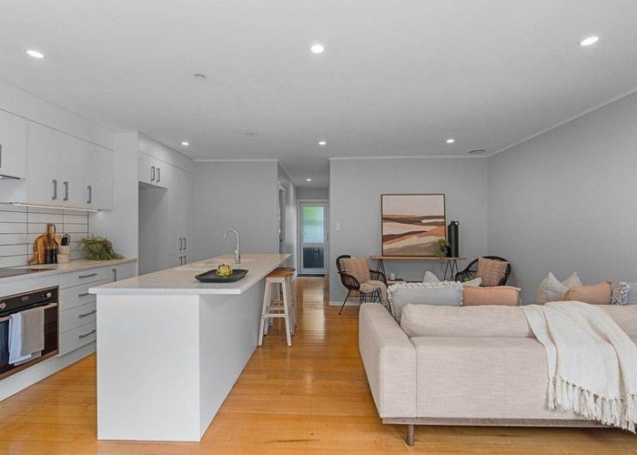  at 4/21 Woodside Road, Mount Eden, Auckland