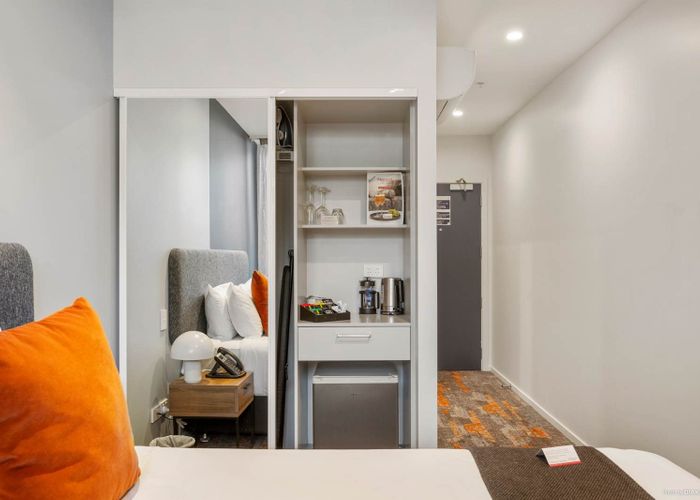  at 221/43C Gillies Avenue, Epsom, Auckland City, Auckland