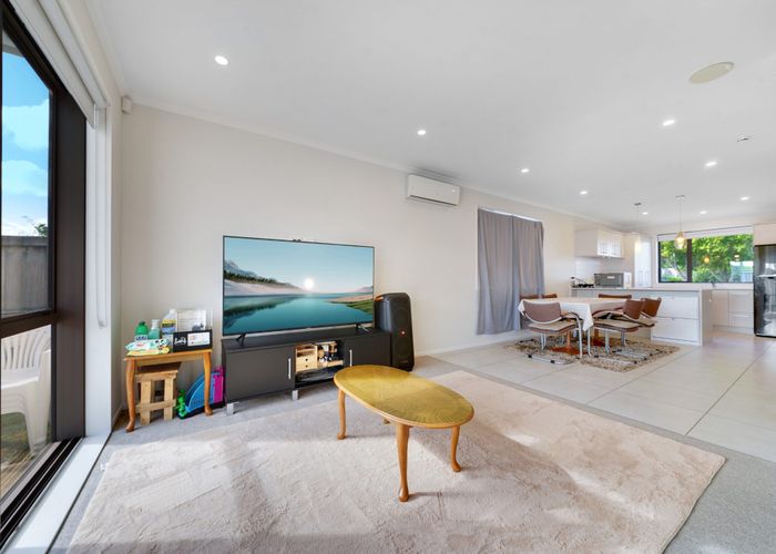  at 26 Kamana Road, Flat Bush, Auckland