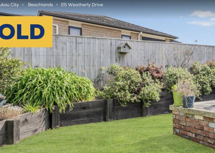  at 25 Weatherly Drive, Beachlands, Auckland