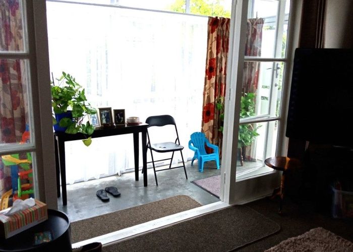  at 5 Prestige Place, Maoribank, Upper Hutt, Wellington