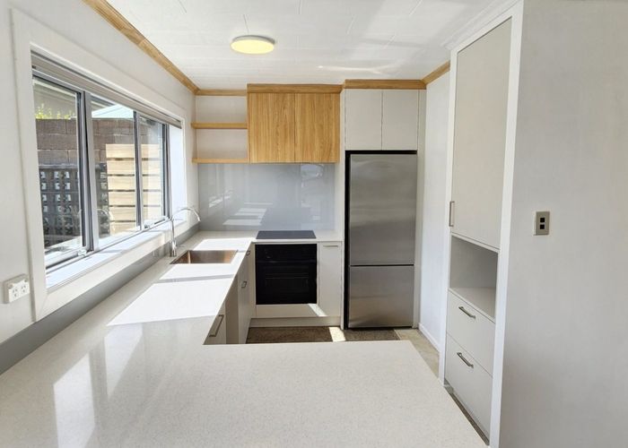  at 1/246 Courtenay Street, Strandon, New Plymouth