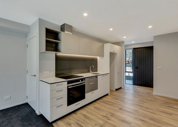  at 4/45 Dickens Street, Addington, Christchurch City, Canterbury