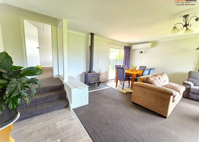  at 21 Totara Park Road, Clouston Park, Upper Hutt, Wellington