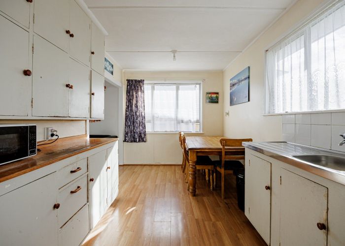  at 1033 Hood Street, Mayfair, Hastings, Hawke's Bay