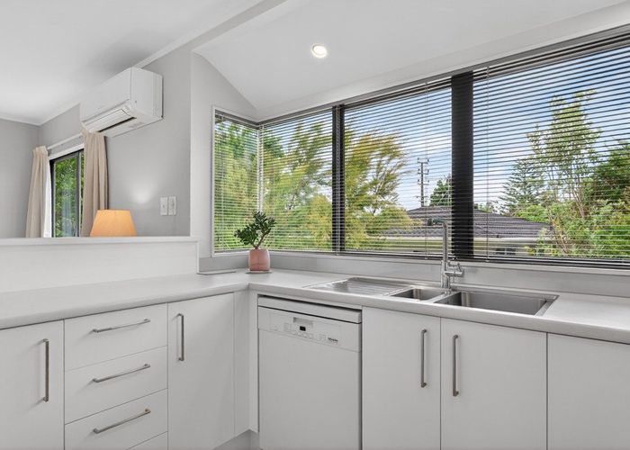  at 51A Glendale Road, Glen Eden, Waitakere City, Auckland