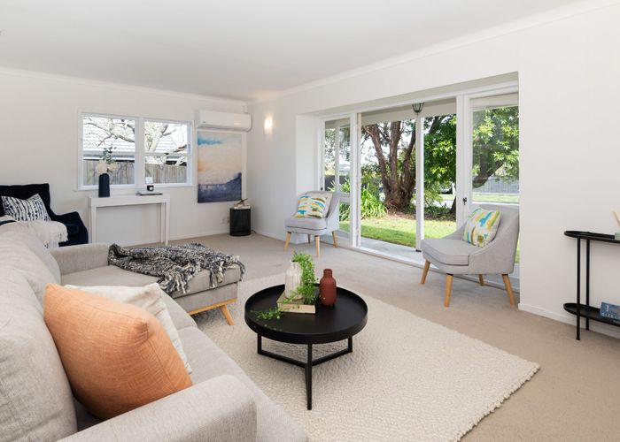  at 82 Prince Regent Drive, Half Moon Bay, Manukau City, Auckland