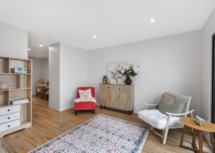  at 5,9 & 10/75 Vincent Street, Howick, Manukau City, Auckland