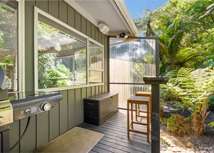  at 41 Tainui Road, Titirangi, Auckland