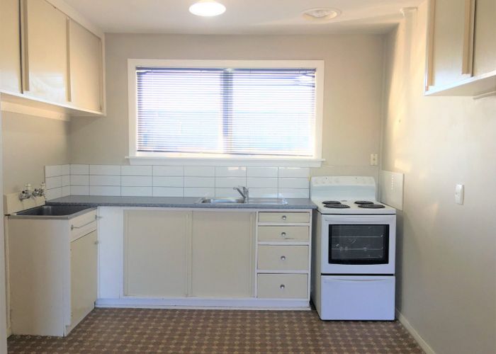  at 2/297 Bealey Avenue, St. Albans, Christchurch City, Canterbury