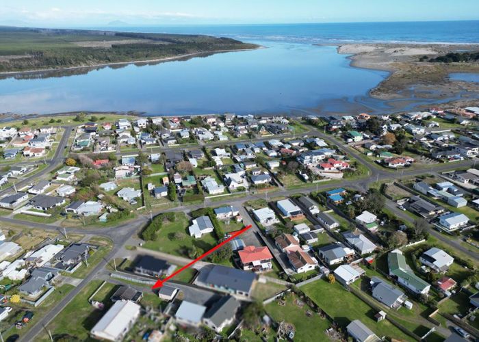 at 11 Chaffey Street, Foxton Beach, Foxton