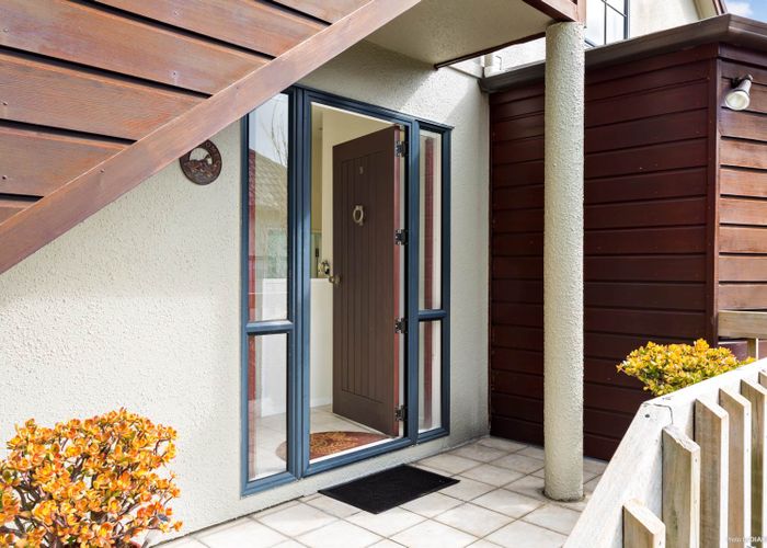  at 9/19 Langana Avenue, Browns Bay, Auckland