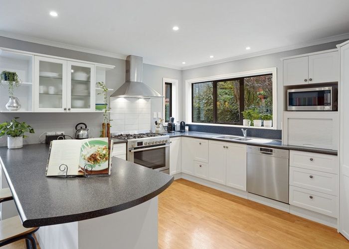  at 28 O'Connor Place, Burnside, Christchurch