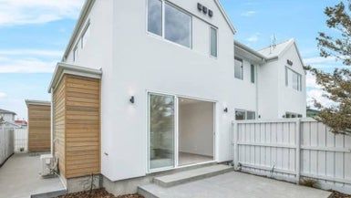  at 3/24 Dampier Street, Woolston, Christchurch