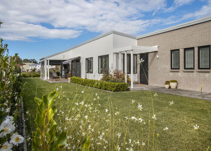  at 7 Vesey Drive, Katikati, Katikati