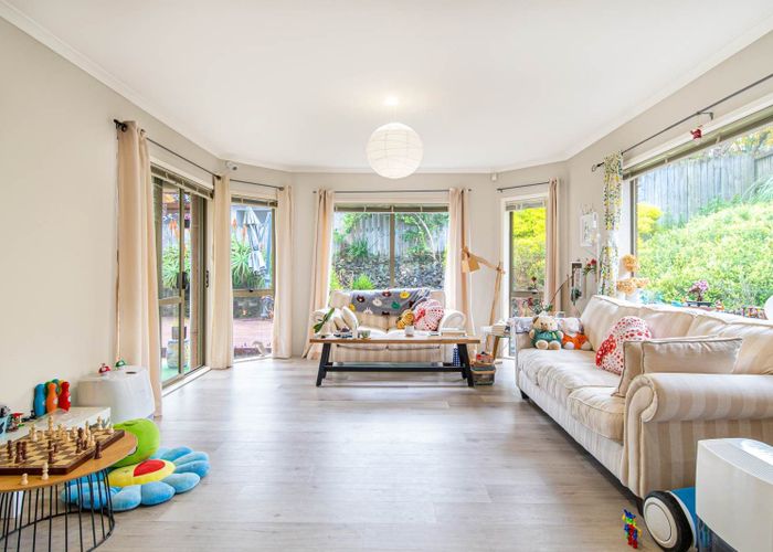  at 32 Ballymore Drive, Pinehill, Auckland