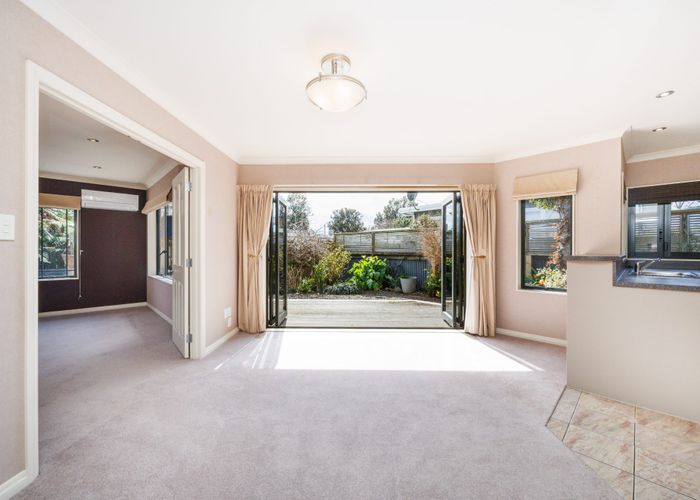  at 140A College Street, Awapuni, Palmerston North, Manawatu / Whanganui