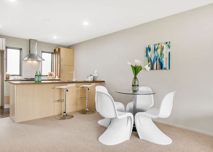  at 68/42 Holly Street, Avondale, Auckland City, Auckland