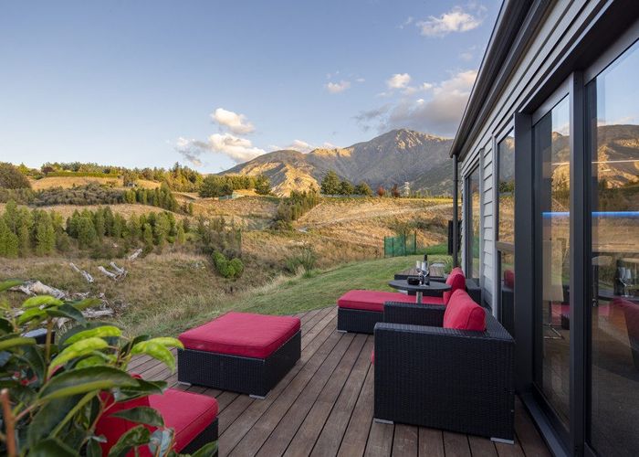  at 7 Longlands Street, Lake Hayes, Queenstown-Lakes, Otago