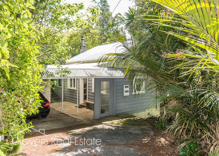  at 794 South Titirangi Road, Titirangi, Auckland